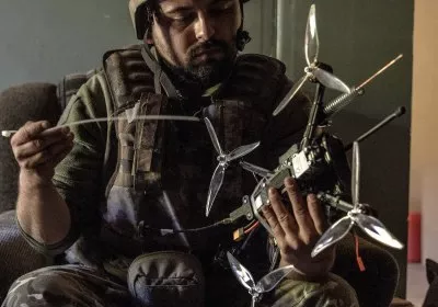 ukraine war military weapons drones autonomous weapons